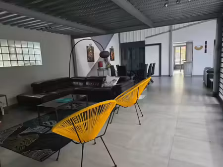 location commerce 326 m² à saint-pierre (97410)