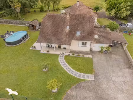vente maison 7 pièces 137 m² mourenx (64150)