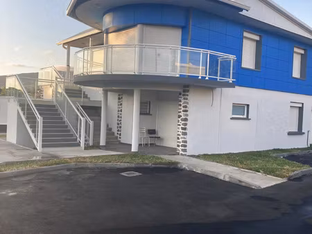 location commerce 78 m² à saint-louis (97450)