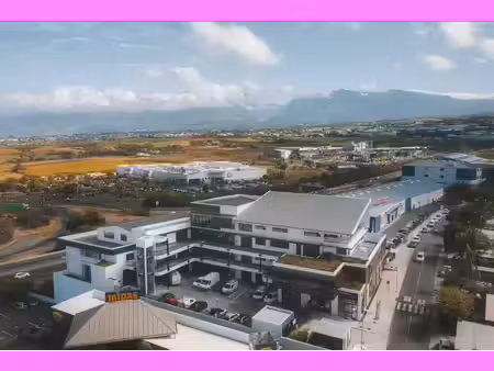 location commerce 475 m² à saint-pierre (97410)