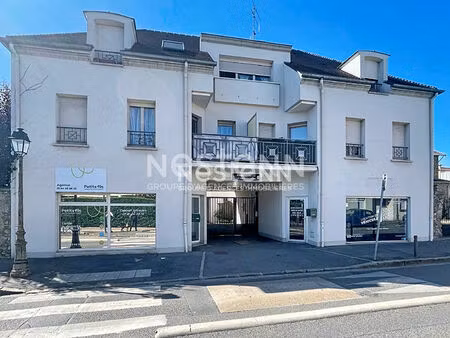 chilly-mazarin ? local professionnel de 77 m² ? investissement ou activité