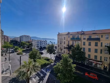 vente appartement 2 pièces 57 m² à nice (06000)  265 000 €