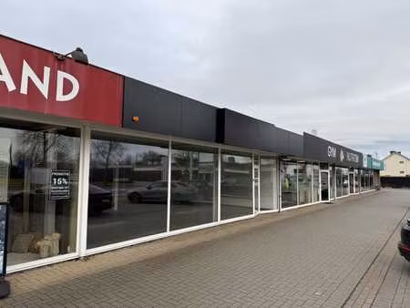 handelsruimte langs de n9 – lievegem