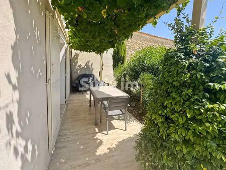 vente appartement 3 pièces 63 m² à sainte-cécile-les-vignes (84290)  227 000 €