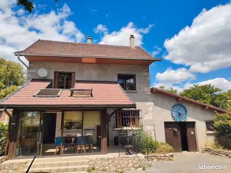maison de village
