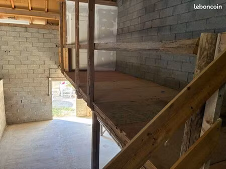 grand box 44m2 mende