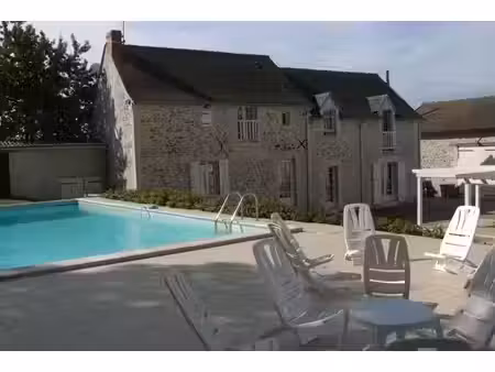 domaine equestre avec gites 20min châtellerault