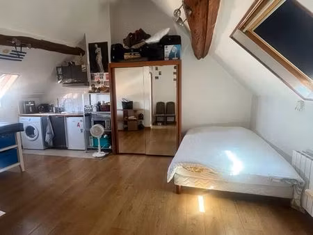 studio 1 pièce 22 m²