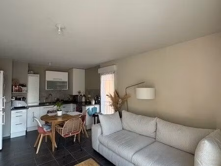 appartement 1 pièce 45 m²