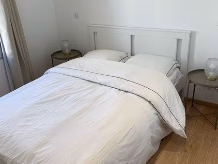 location maison de ville arles