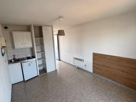 cézeaux loue studio