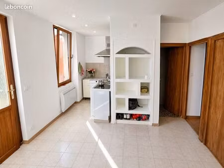 t3 rénové 53m2