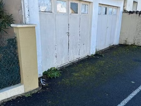 garage fermé 19 m2 saujon proche port