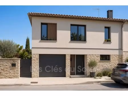 ? brignoles - centre-ville maison de ville 132 m² avec pisci