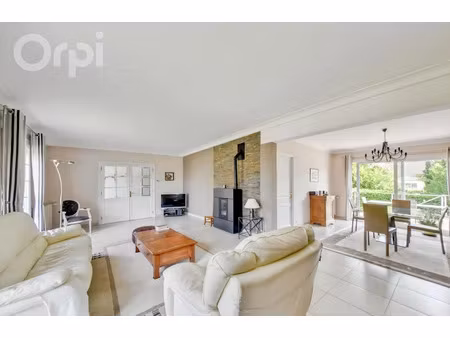 vente maison 6 pièces 214 m² à fleurines (60700)  430 000 €