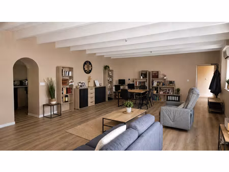 maison 3 pièces - 114 m²