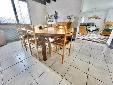 vente maison 5 pièces 120 m² sains-en-amiénois (80680)