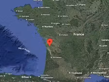 vente terrain 465 m² à corme-royal (17600)  41 940 €