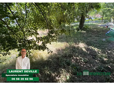 vente terrain 791 m² à unieux (42240)  65 000 €