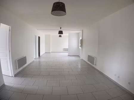 location maison 4 pièces 110 m² à moreuil (80110)