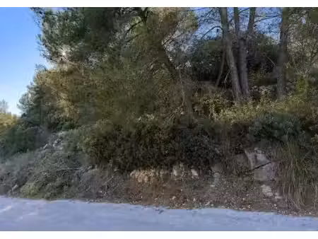 vente terrain 204 m² à le luc (83340)  60 000 €