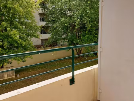 location appartement 2 pièces 42 m² à oullins-pierre-bénite (69310)