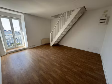 appartement duplex 2 pièces - plein centre de janzé