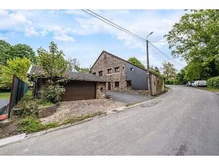 niveze - maison de caractère 8 chambres  jardin et garage
