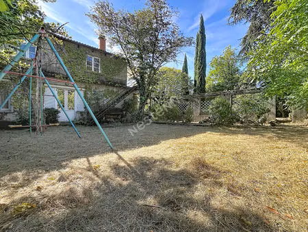 ardèche  privas : maison de 231 m² avec appartement indépendant  jardin intimiste