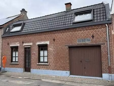 belle maison avec jardin