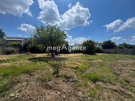 bourcefranc  terrain a batir a viabiliser de 614m²