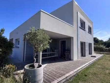 vente maison à tourville-sur-sienne (50200) : à vendre / 141m² tourville-sur-sienne