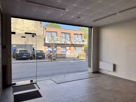 surface commerciale à louer à place de la victoire châtelet (vbe43951)