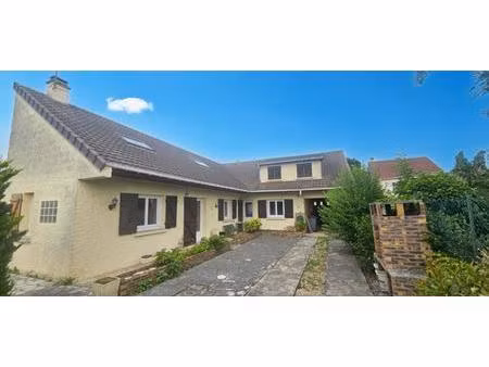 maison tremblay en france quartier vieux pays