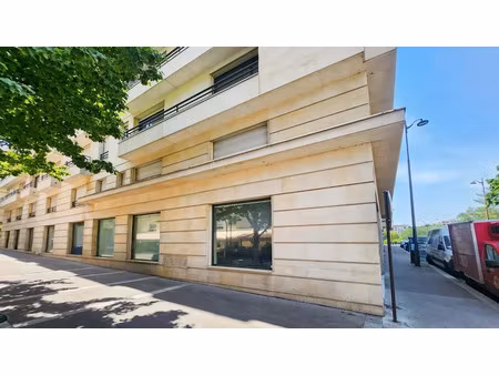 vente locaux professionnels 234 m² à paris 15ème (75015)  2 130 000 €