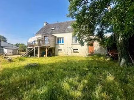 vente maison à lanvénégen (56320) : à vendre / 143m² lanvénégen