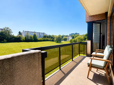 appartement à louer avec terrasse et 2 chambres   wavre (vbe43963)