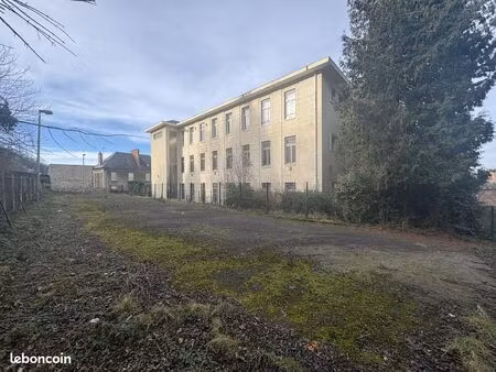 immeuble de rapport 1900 m² laon