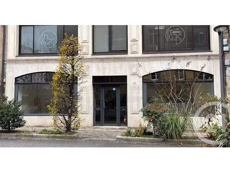 vente locaux professionnels à brive-la-gaillarde (19100)  165 000 €
