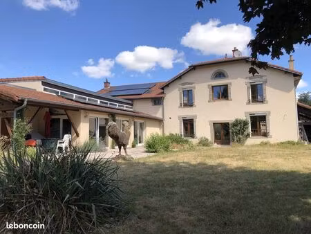 propriété 10 pièces 450 m²