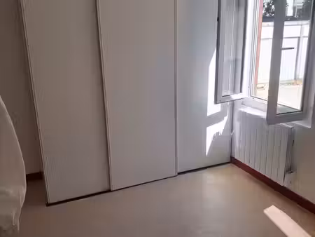 location t2 45m²