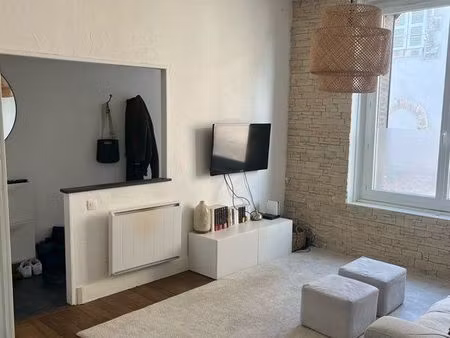 maison 98 m² – 3 chambres – cour extérieure privative – centre-ville montluçon