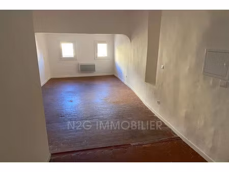 location appartement 1 pièce 17.83 m² à grasse (06130)  450 €