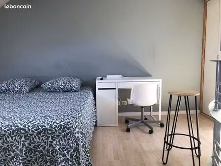 chambre (grande suite) exclusif étudiant(e)