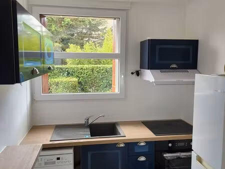 studio meublé avec jardin privatif – parking – cave – résidence sécurisée – enghien-les-ba