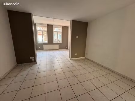 loue appartement st-omer 5 minutes du centre ville