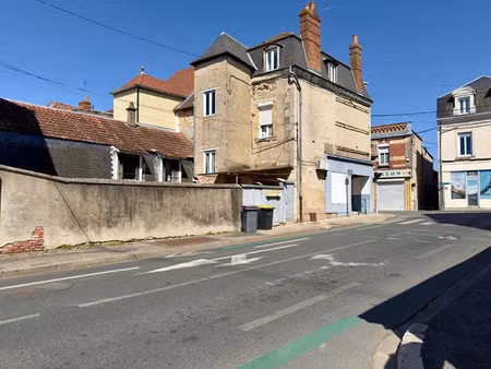 vente immeuble 7 pièces 169 m² à vierzon (18100)  87 000 €