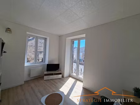 location meublée appartement 1 pièce 28.02 m² à saint-gengoux-le-national (71460)  415 €