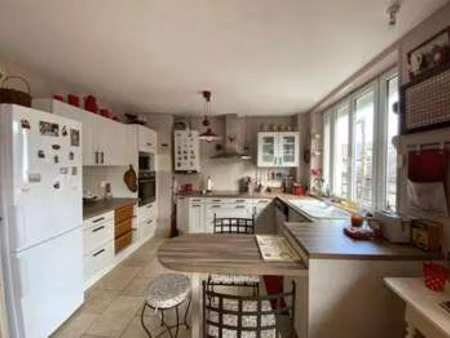 vente appartement 5 pièces à guéret (23000) : à vendre 5 pièces / 98m² guéret
