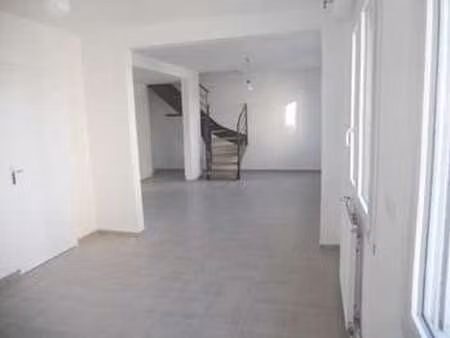 location appartement 3 pièces à saint-nazaire (44600) : à louer 3 pièces / 93m² saint-naza